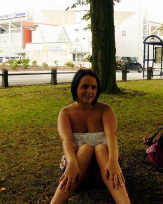 Amateur Public Nudity And English Babes Emma Louise And Sarah Jane Flashing Nude Porn Pictures