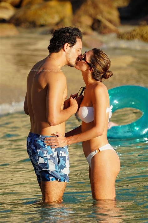 Iris Mittenaere Bikini The Fappening Leaked Photos