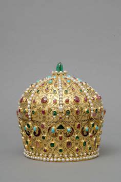 Crown of Empress Kunigunde | Драгоценности королевских корон, Древние ...