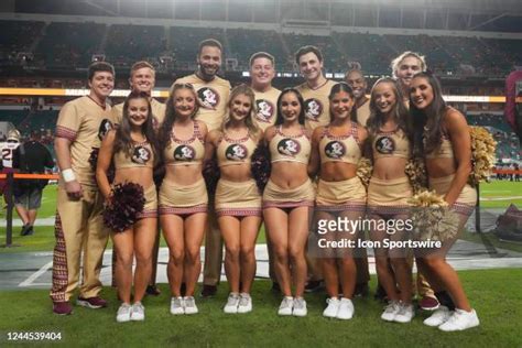 970 Fsu Cheerleaders Stock Photos, High-Res Pictures, and Images ...