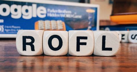 Институт русского языка запретил "рофлы"