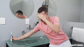 Mini Stallion Gets Her Shaved Pussy Licked By Johnny The Kid Porn Movies 3Movs