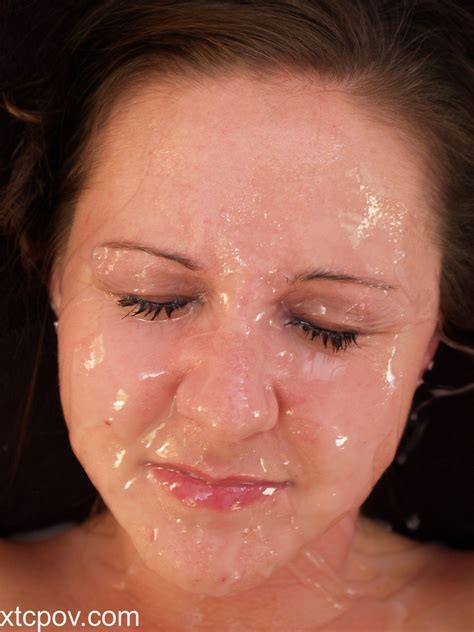 Hot Babe Katie Makes A Guy Happy By Sucking His Delicious Dick Photos