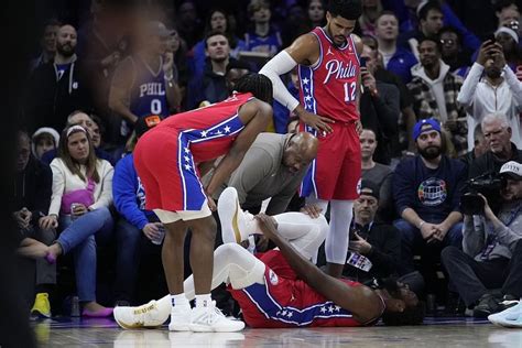 Watch Joel Embiids Scream Sends Shivers Down Phillys Spine