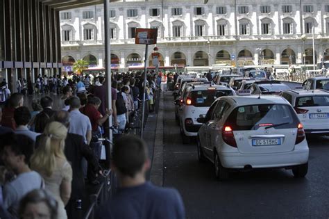 Sciopero Mezzi Pubblici A Roma Chiusa Metro A La B Funziona A Corse