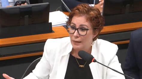 Conselho de Ética arquiva ação contra Zambelli por ofensas a deputado