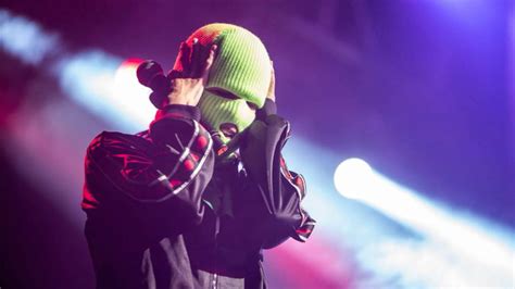 Pussy Riot en Rock Al Parque mucho mensaje y poca música Radiónica