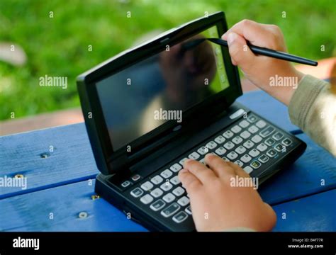 Palmtop computer hi-res stock photography and images - Alamy