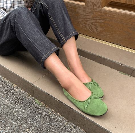 Trước vẻ xinh xắn của mẫu giày hot hit nhất Xuân này nàng nào cũng sẽ muốn sắm vội