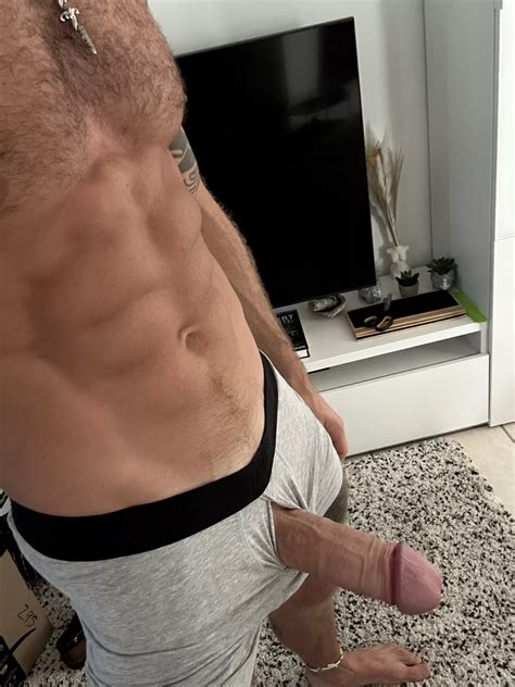 33 Ill Keep My Boxers On Nudes Broslikeus NUDE PICS ORG