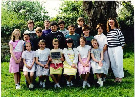 Photo De Classe Cm1cm2 De 1988 Ecole Notre Dame Kermaria Sulard