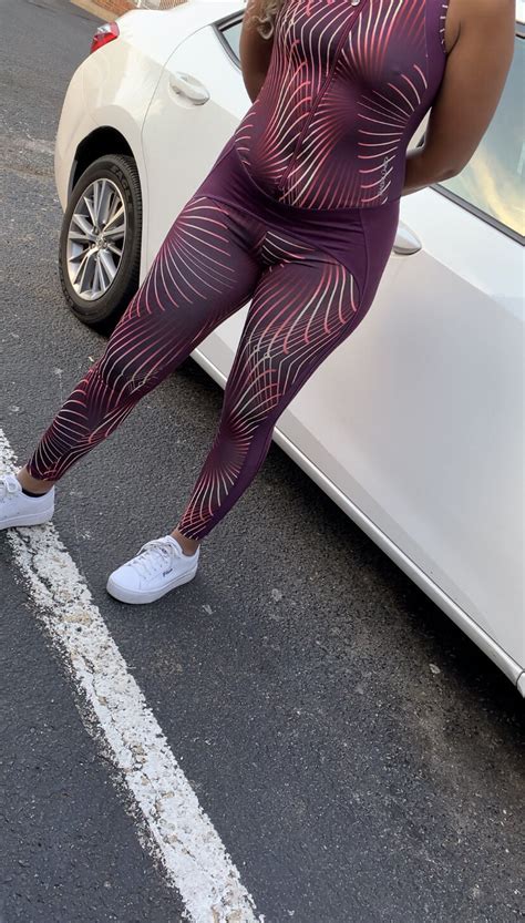 Sexy Latina Milf In Spandex Suit Beautiful Hair Hard Nipples Spandex Leggings Yoga Pants