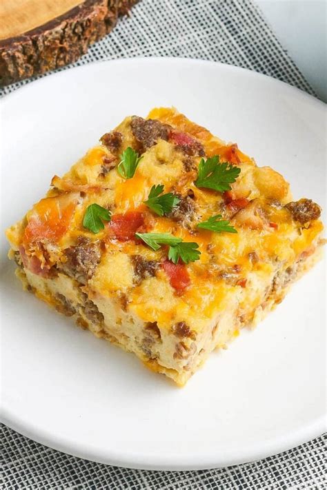 Overnight Bacon And Sausage Breakfast Casserole The Novice Chef