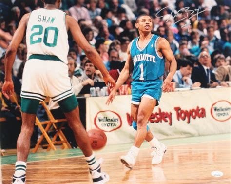 Charlotte Hornets - NBA Basketbal - Muggsy Bogues - Framed - Catawiki