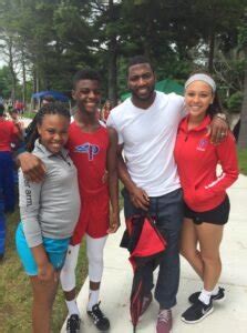 Wife First Lesbian Experience A Journey Of Self Discovery Wifeinfo