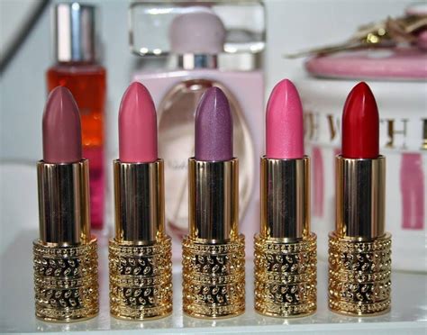 Presenting The Best In Class Nude Lipsticks For Every Indian Skin Tone