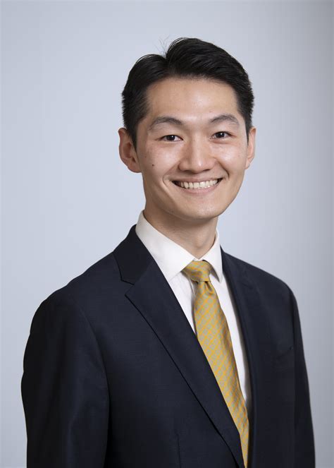 Henry W. Zhou, MD, MS | Department of Ophthalmology