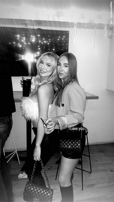 Isabella B Officialisabellab Nude The Fappening Photo FappeningBook