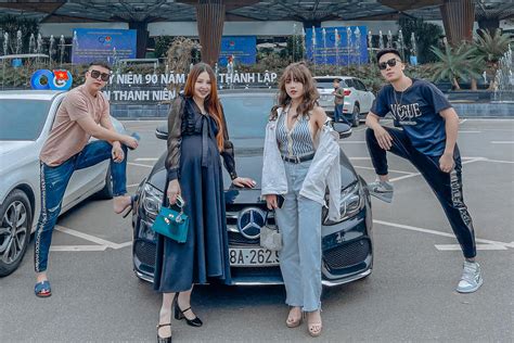 Đây là các mẫu xe sang hay được hot boy hot girl tài chính dùng sống ảo truyền đạt đạo lý