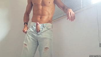 Desnudarse Arriesgado Gimiendo De Placer Mientras Masturbo Mi Gran Polla Y Me Corro XVIDEOS