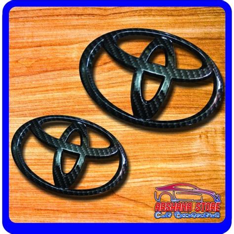 Jual Emblem Logo Toyota Innova Reborn 2016 2021 Carbon Shopee Indonesia