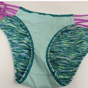 Victoria S Secret Swim Victorias Secret Bikini Bottoms Small