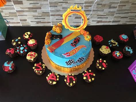Pastel Hot Wheels Hot Wheels Pastel De Cupcakes Cupcakes