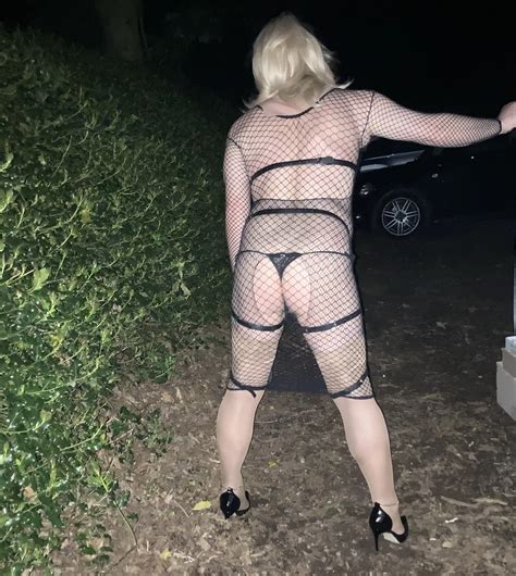 SuzieXX Carpark Sissy Slut Dress Up Nude Pics XHamster