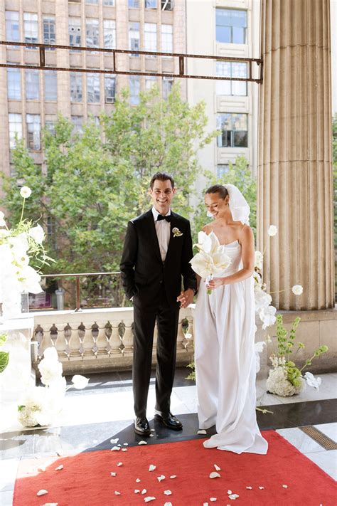 What is a courthouse wedding like 60 photos - Vianawedding.com