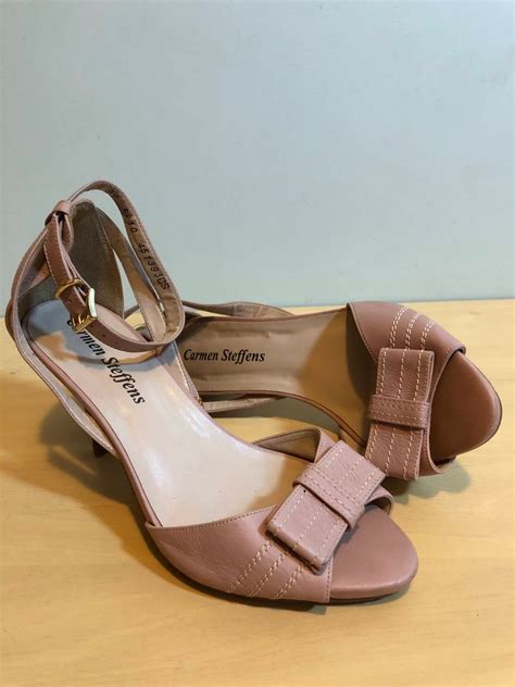 Sandália Nude Carmen Steffens Sandália Feminina Carmen Steffens Usado enjoei