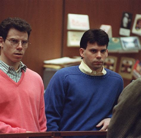 Les frères Menendez dans l'attente d'une libération 35 ans après le