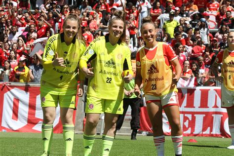 Gurias Coloradas X Corinthians Final Brasileir O A Sport Club