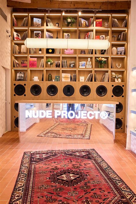 Nude Project Abre Tienda En Ibiza