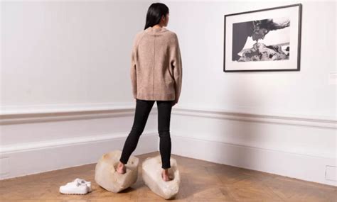 Marina Abramović Guests for Royal Academy art exhibition dey squeeze