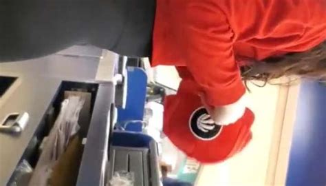 WOW Skin Tight Bubble Butt In Leggings TNAFlix Porn Videos