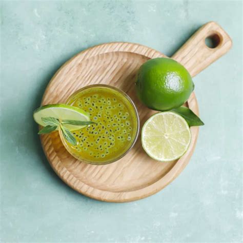 Agua De Lim N Con Ch A Propiedades Y Beneficios De Esta Refrescante Receta