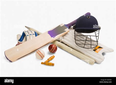 Cricket Equipment Hi Res Stock Photography And Images Alamy