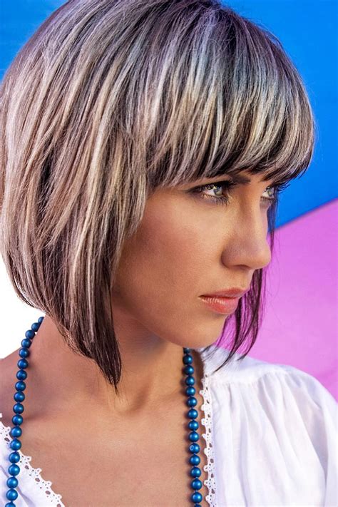 Mittellanger Bob mit Pony | Bob Frisuren kurz und mittellang