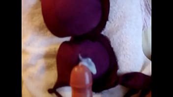 Cumshot On Bra XVIDEOS
