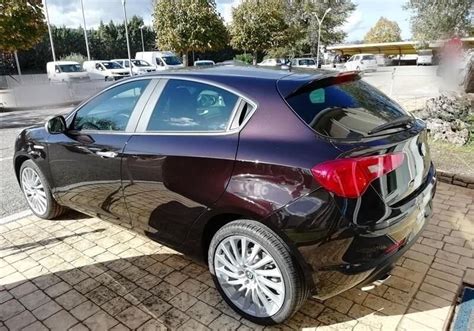 Alfa Romeo Giulietta Jtdm Cv Super Nero Etna Km A Soli