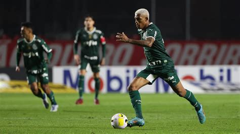 Palmeiras Ter Desfalque Importante Em Jogo Contra O Ava