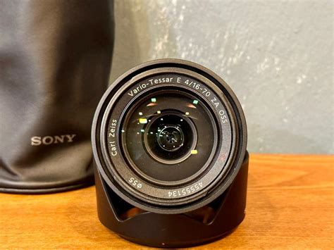 Sony 16-70 f4 Zeiss Lens, Photography, Lens & Kits on Carousell