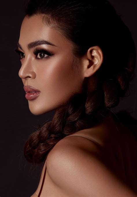 Hoa H U Tr N I T M T V I Bikini M U Nude Khoe Body C C Chi N Ng Y M V Ng Mi N Kh Ng Xa