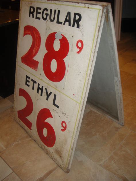 Vintage Gas Sign | Collectors Weekly