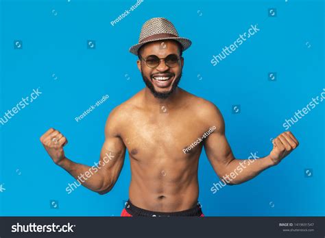 Emotional Black Guy Naked Torso Enjoying Foto De Stock