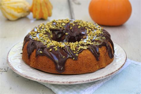 Ciambella Con Zucca E Glassa Al Cioccolato Cibo Che Passione