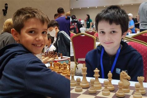 Championnat du Monde d Échecs Jeunes Marc Llari et David Lacan Rus