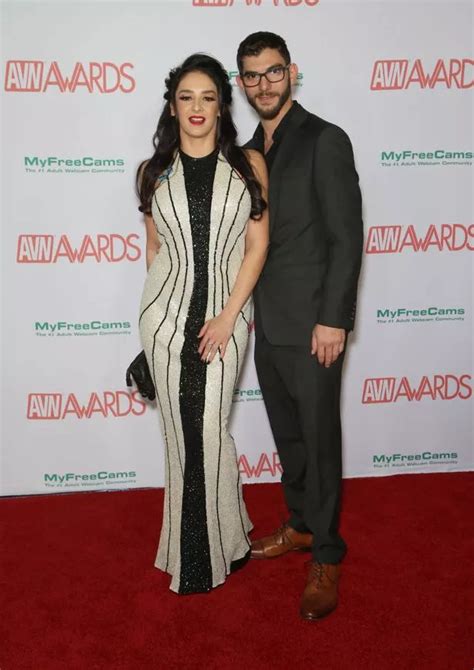 BREAKING Porn Star Logan Long Dead At Age Daily Star