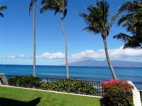 B2 Napili Point Resort