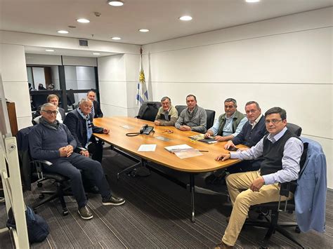 Ex Obreros De Salto Grande Se Reunieron Con Lvaro Delgado Y